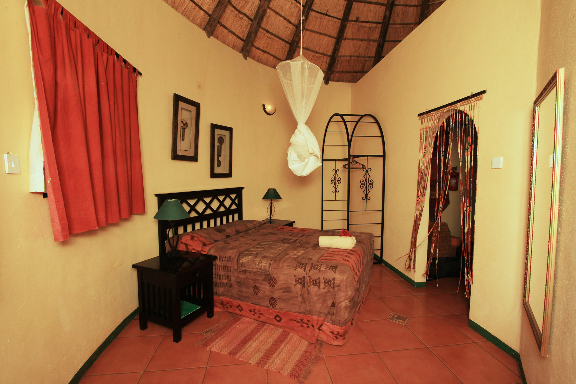 Lesoma Valley Lodge كاسان المظهر الخارجي الصورة